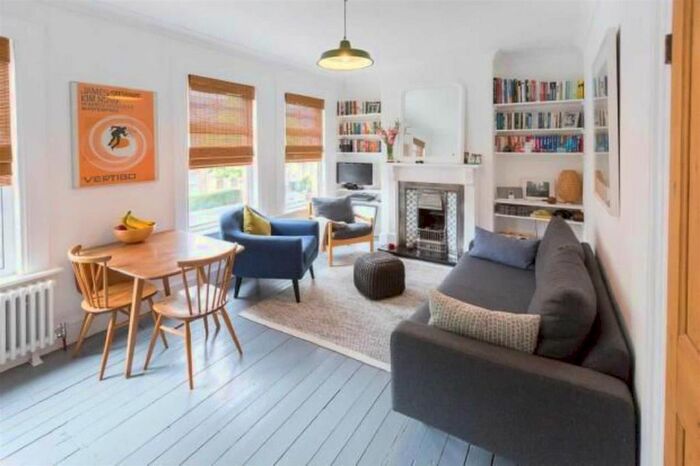 1 Bedroom Flat To Rent In Sedlescombe Road, London, SW6