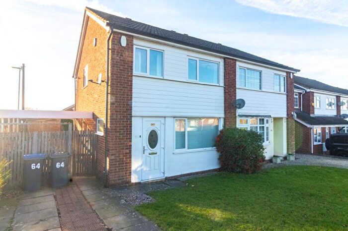 3 Bedroom Town House For Sale In Twycross Road, Burbage, Hinckley, LE10