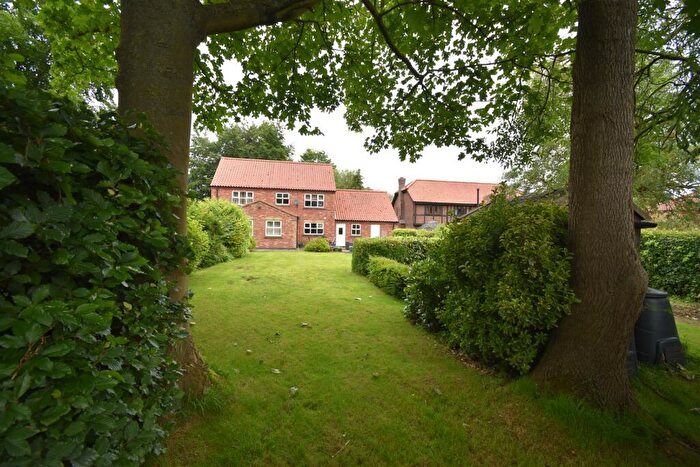 4 Bedroom Detached House For Sale In Vicarage Park, Appleby, DN15