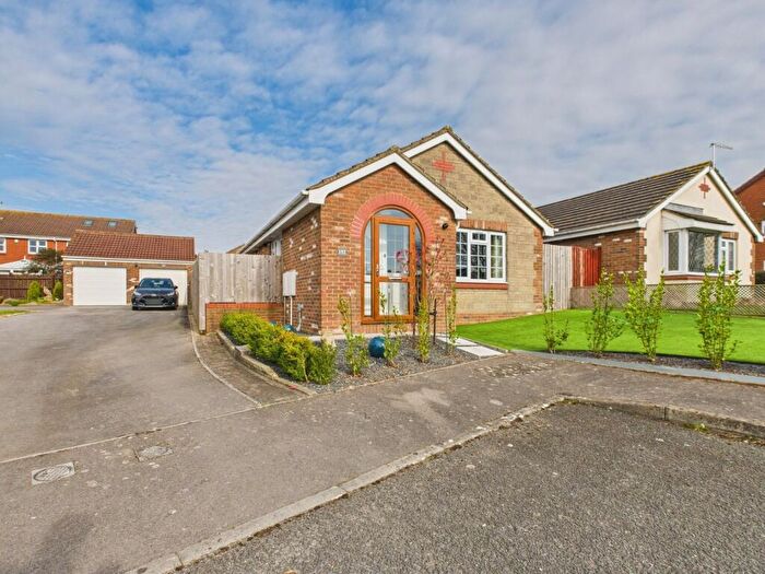 2 Bedroom Bungalow For Sale In Badger Rise, Portishead, Bristol, BS20