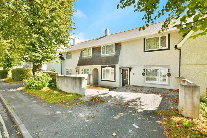 4 Bedroom Terraced House For Sale In North Down Gardens, Plymouth, PL2