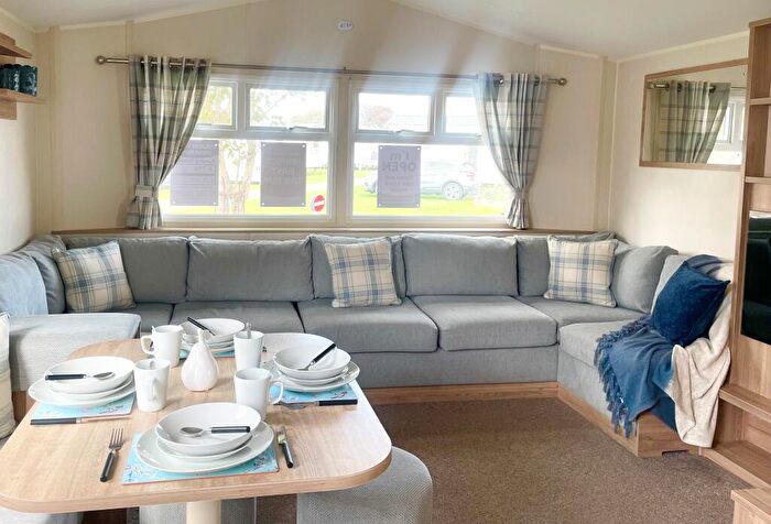 3 Bedroom Caravan For Sale In Three Bed Willerby Lymington, Broadland Sands Holiday Park, Coast Road, Lowestoft, Suffolk, NR32