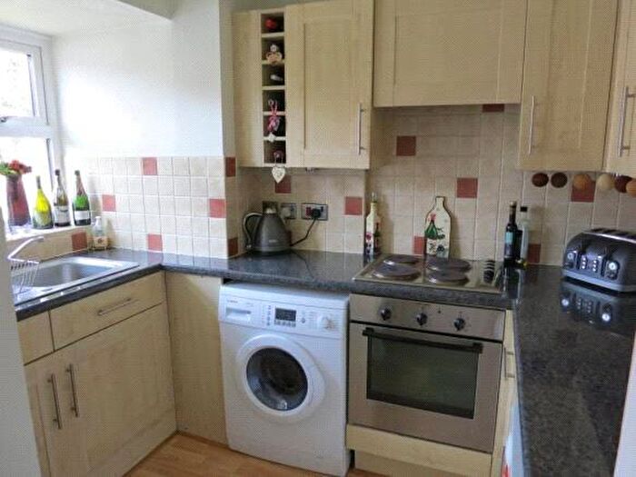 1 Bedroom House To Rent In Nutmeg Close, Earley, Reading, Berkshire, RG6