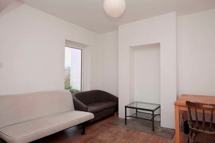 6 Bedroom Terraced House To Rent In Hollingbury Road, Brighton, BN1