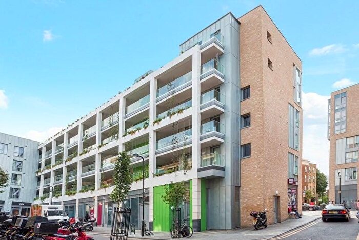 2 Bedroom Flat To Rent In Ashwin Street, Dalston, E8