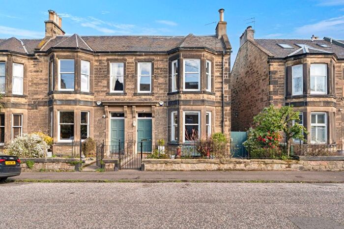 5 Bedroom Terraced House For Sale In Argyle Crescent, Edinburgh, EH15