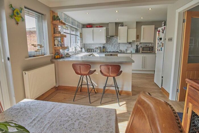 3 Bedroom Detached House To Rent In Charnwood Road, Barwell, Leicester, LE9