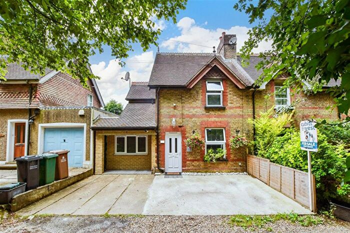 2 Bedroom Semi-Detached House For Sale In Manor Lane, Lower Kingswood, Surrey, KT20