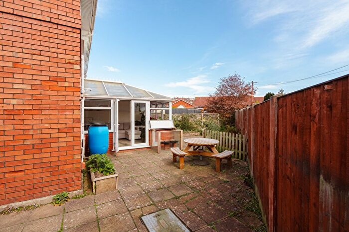 3 Bedroom Semi-Detached House For Sale In Gores Marsh Road, Ashton, Bristol, BS3