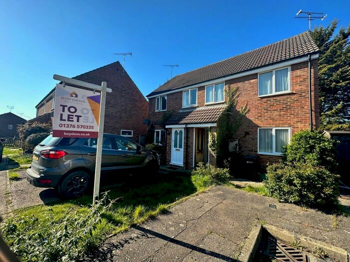 3 Bedroom Property To Rent In Madeline Place, Chelmsford, CM1