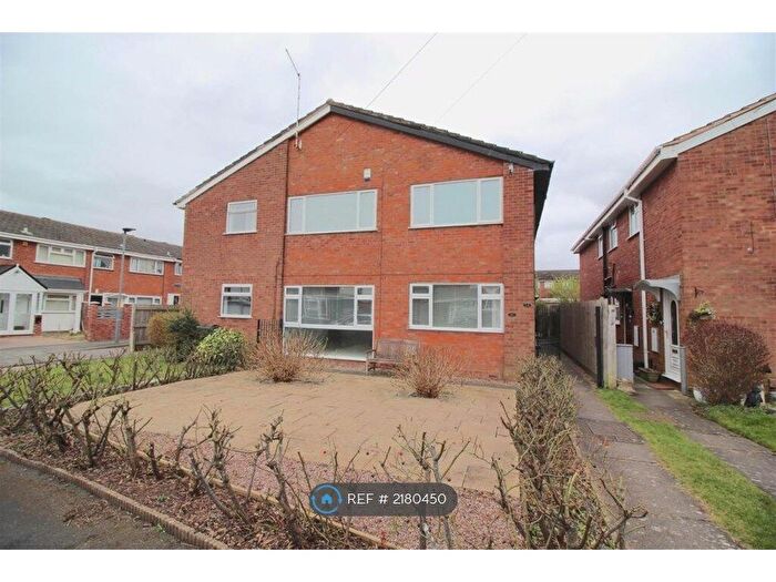 2 Bedroom Maisonette To Rent In Kington Way, Birmingham, B33