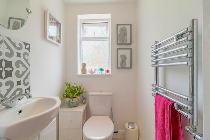3 Bedroom Semi-Detached House For Sale In Woodcote Avenue, London, NW7
