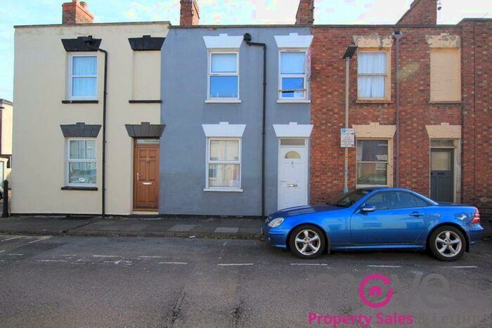 4 Bedroom Terraced House To Rent In Albert Street, Cheltenham, GL50