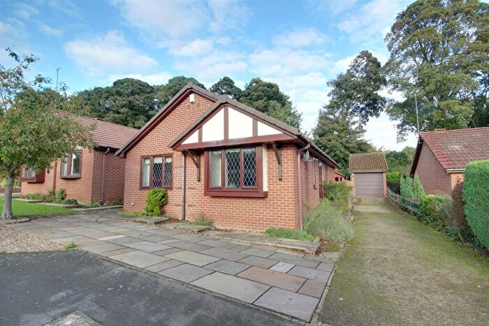 3 Bedroom Detached House For Sale In The Parklands, South Cave, HU15