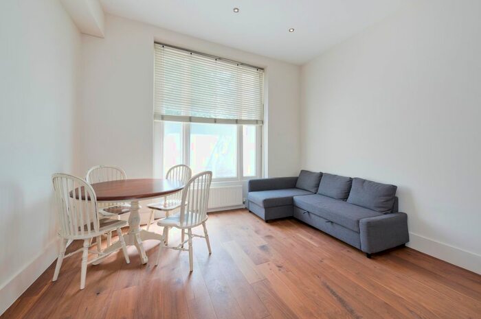 1 Bedroom Flat To Rent In St. Stephens Gardens, London, W2