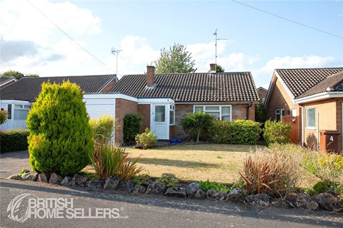 2 Bedroom Bungalow For Sale In Weetman Avenue, Church Warsop, Mansfield, Nottinghamshire, NG20