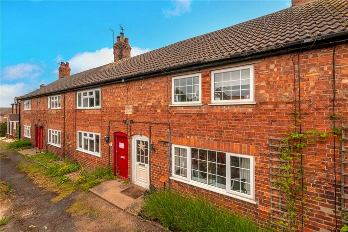 4 Bedroom Terraced House For Sale In Chapel Row, Skillington, Grantham, Lincolnshire, NG33