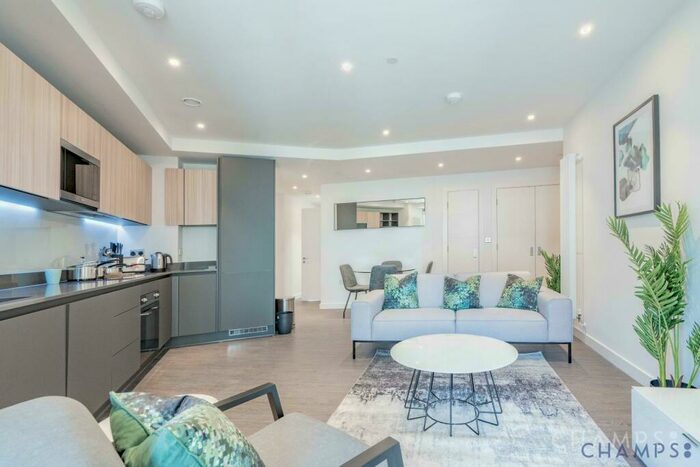 2 Bedroom Flat To Rent In Royal Victoria Docks, E16