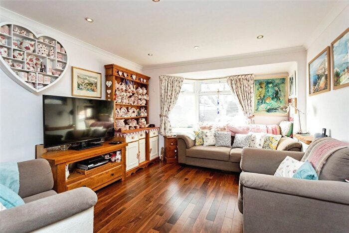 5 Bedroom Detached House For Sale In Le Temple Road, Paddock Wood, Tonbridge, Kent, TN12