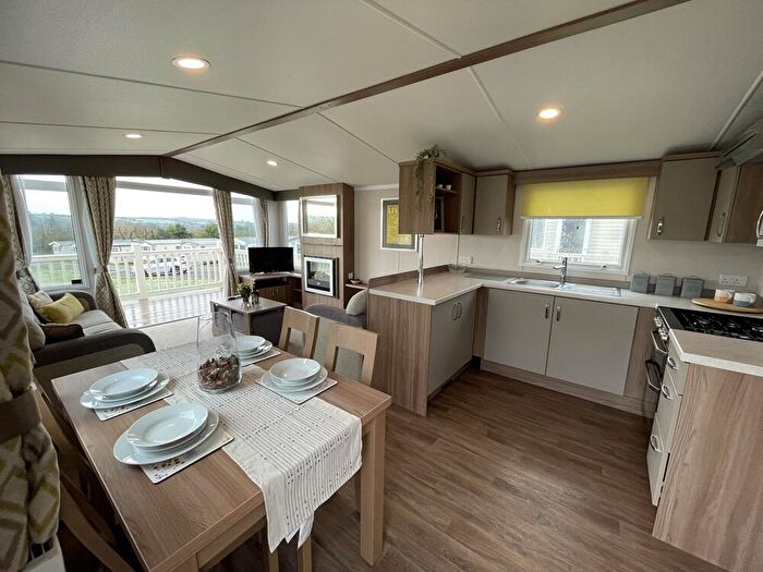 2 Bedroom Caravan For Sale In , SA66