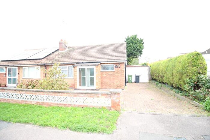 2 Bedroom Semi-Detached Bungalow To Rent In Parsons Road, Irchester, Wellingborough, NN29