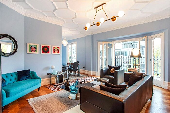 4 Bedroom Flat To Rent In Carlisle Place, London, SW1P