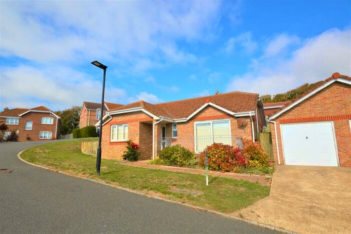 3 Bedroom Detached House To Rent In Foxhills, Ventnor, PO38