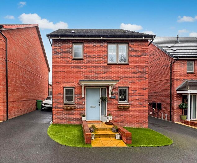 3 Bedroom Detached House For Sale In Pinhole Place, Creswell, S80