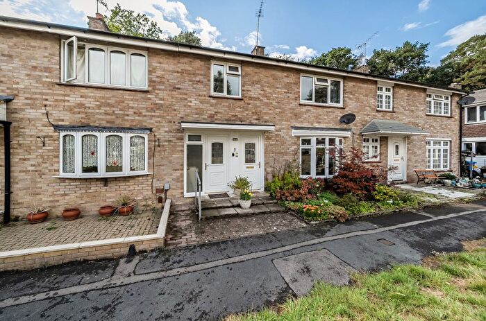 3 Bedroom Terraced House For Sale In Glenwood, Bracknell, Berkshire, RG12