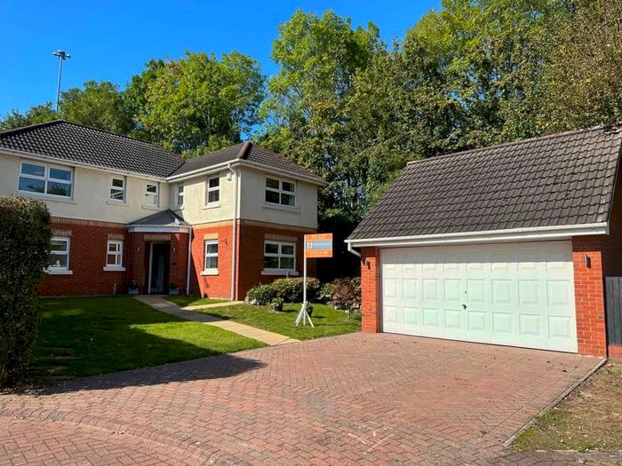 5 Bedroom Detached House To Rent In Dereham Way, Runcorn, WA7