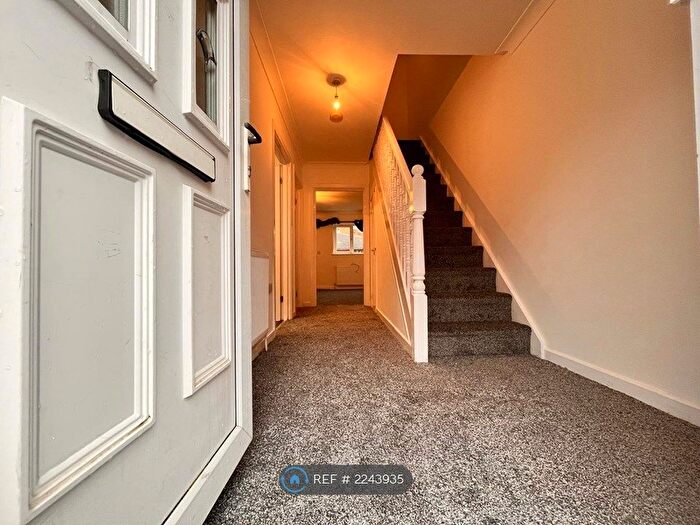 3 Bedroom Terraced House To Rent In John Street, Failsworth, Manchester, M35