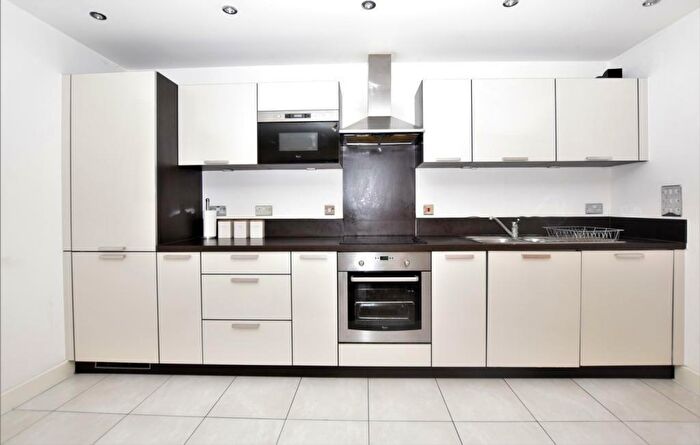 2 Bedroom Apartment To Rent In Maple Quays, Albatross Way, Canada Water, London, SE16