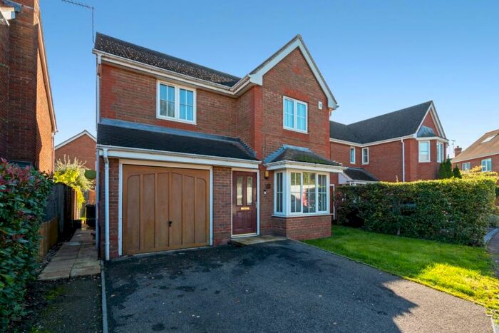 4 Bedroom Detached House To Rent In Monro Place, Epsom, KT19