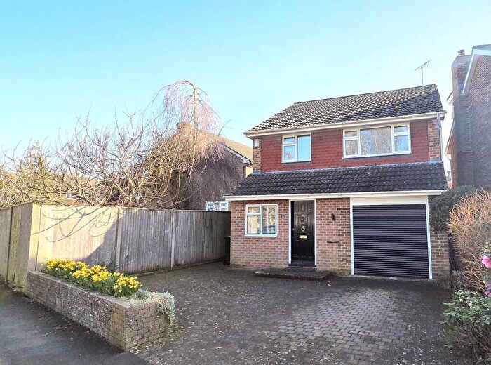 3 Bedroom Detached House For Sale In Croxton Lane, Lindfield, RH16