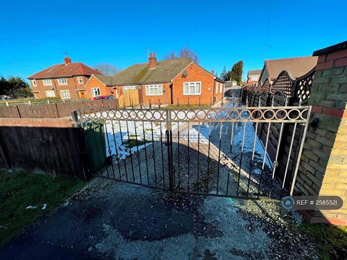 2 Bedroom Bungalow To Rent In Doncaster Road, Westwoodside, DN9