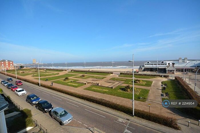 2 Bedroom Flat To Rent In Wellington Esplanade, Lowestoft, NR33