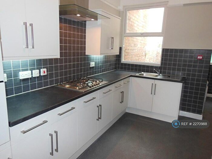 6 Bedroom End Of Terrace House To Rent In Penny Lane, Liverpool, L18