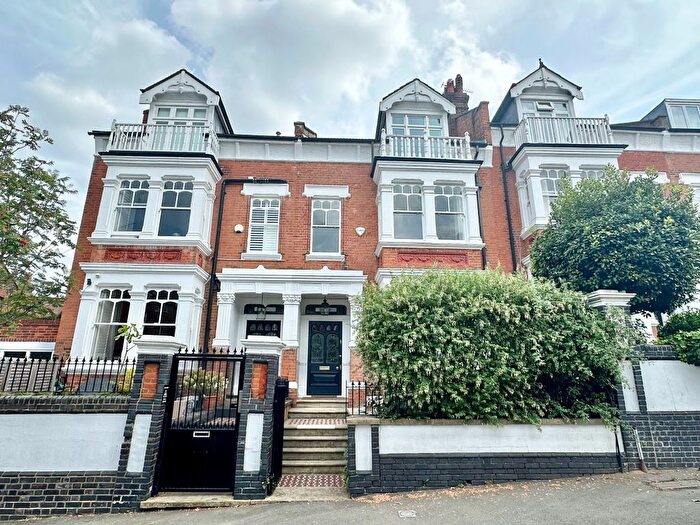 6 Bedroom Terraced House To Rent In Highgate Avenue, London, N6