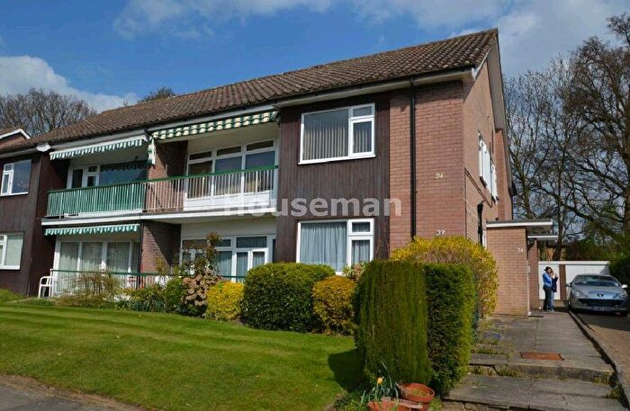 2 Bedroom Maisonette To Rent In Merryfield Gardens, Stanmore, HA7