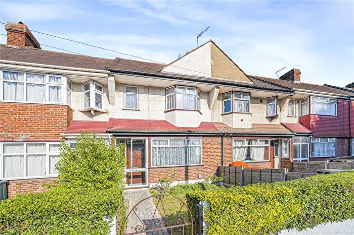 3 Bedroom House For Sale In West Hill Drive, Dartford, Kent, DA1