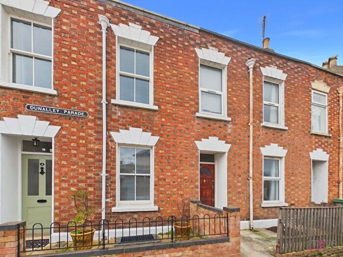 5 Bedroom Terraced House For Sale In Dunalley Parade, Cheltenham, GL50