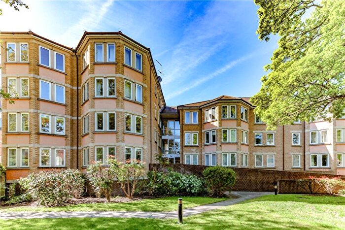 2 Bedroom Apartment To Rent In Tennyson Lodge, Paradise Square, Oxford, Oxfordshire, OX1