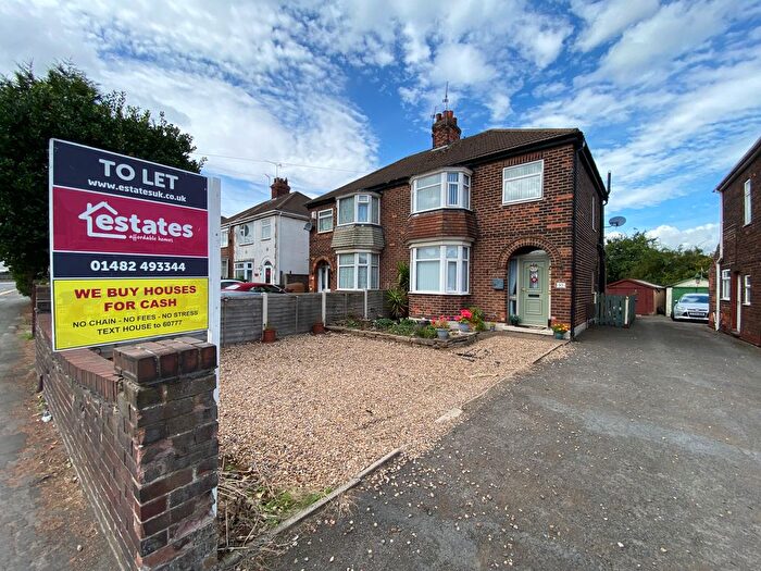 3 Bedroom Semi-Detached House To Rent In Station Road, Scunthorpe, DN15