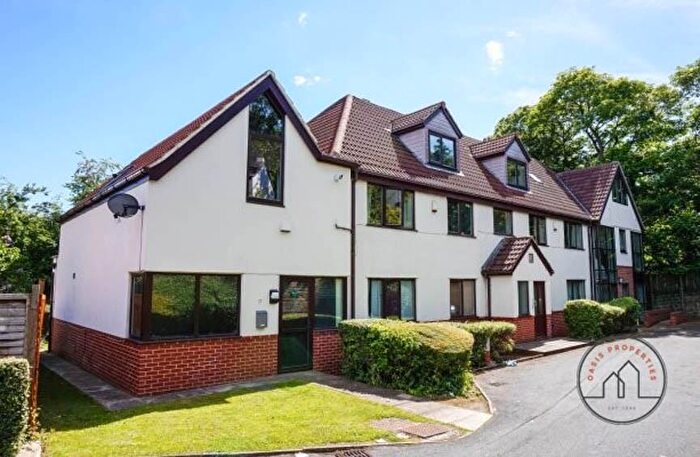 3 Bedroom House To Rent In Headingley House, Leeds, LS6