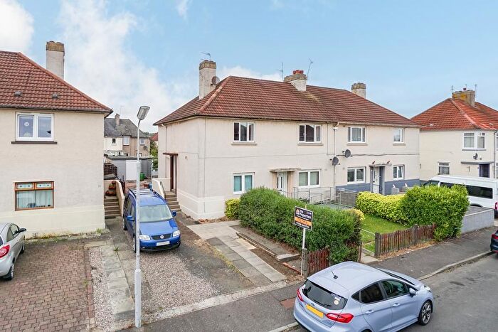 2 Bedroom Flat For Sale In Adamson Terrace, Leven, KY8