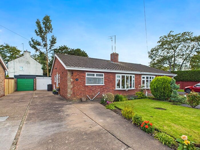 2 Bedroom Semi-Detached Bungalow For Sale In Royal Walk, Cottingham, HU16