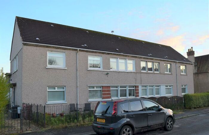 3 Bedroom Apartment To Rent In Mossgiel Avenue, Rutherglen, Scotland, G73
