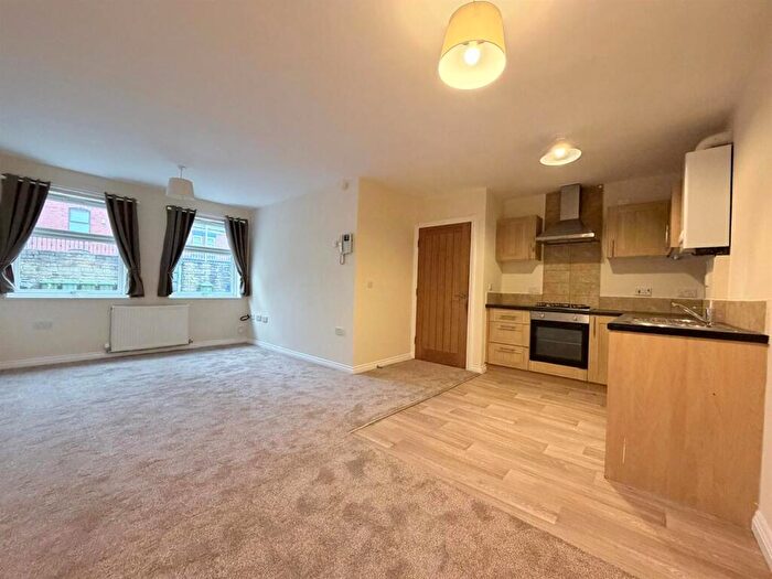 2 Bedroom Flat For Sale In Henrietta Street, Ashton-Under-Lyne, OL6