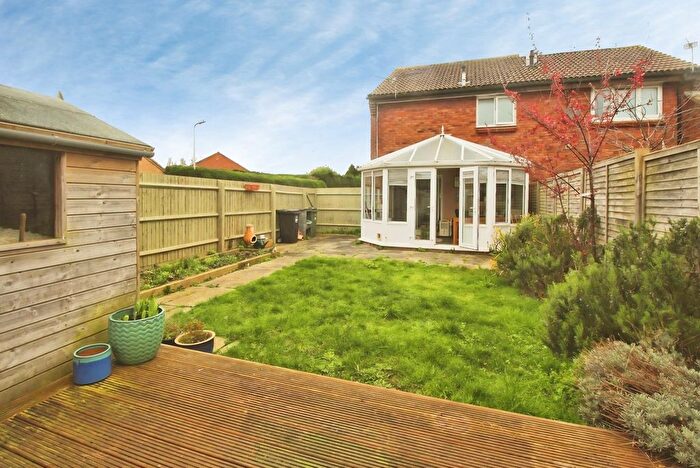 1 Bedroom End Terrace House For Sale In Tutton Way, Clevedon, North Somerset, BS21