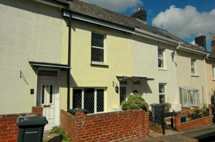 2 Bedroom Terraced House To Rent In Oakfield Street, Exeter, EX1